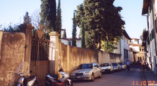 Galileos street entrance